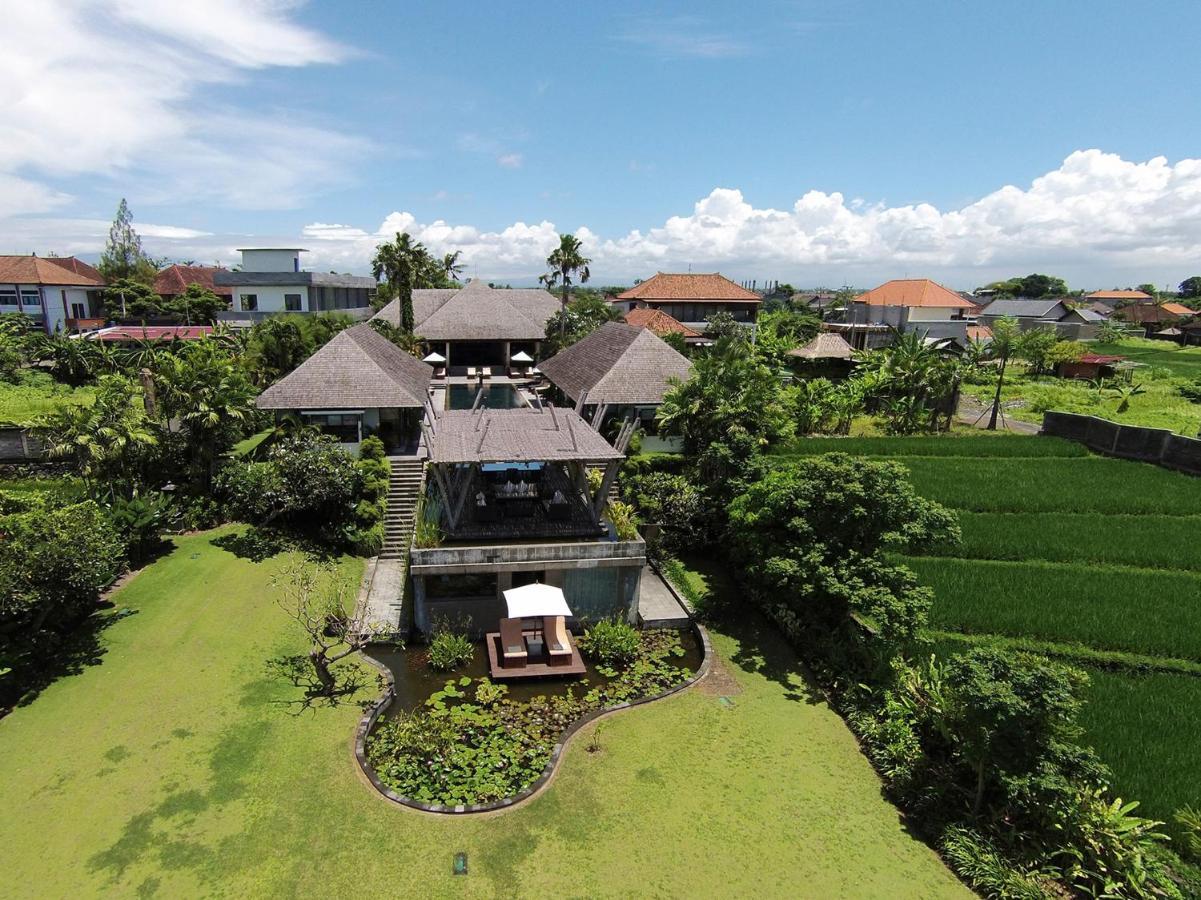 Villa Mandalay Kuta  Exterior photo