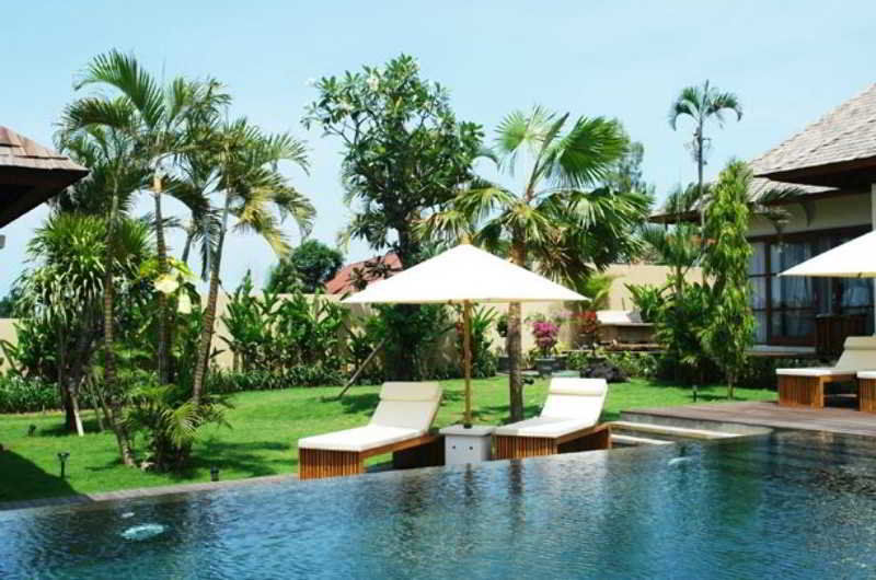 Villa Mandalay Kuta  Exterior photo